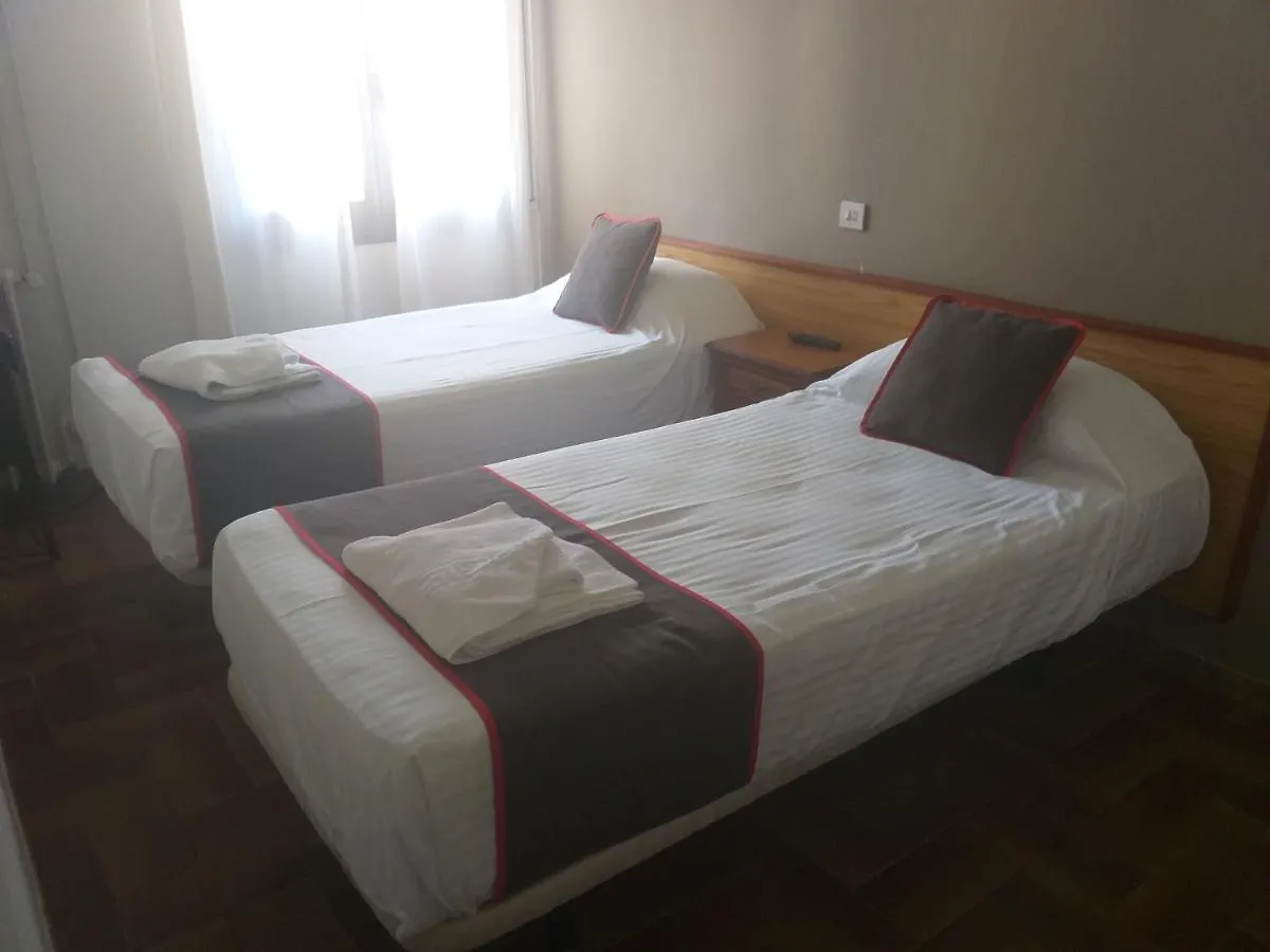 Hostel Hostal Alberana Verges