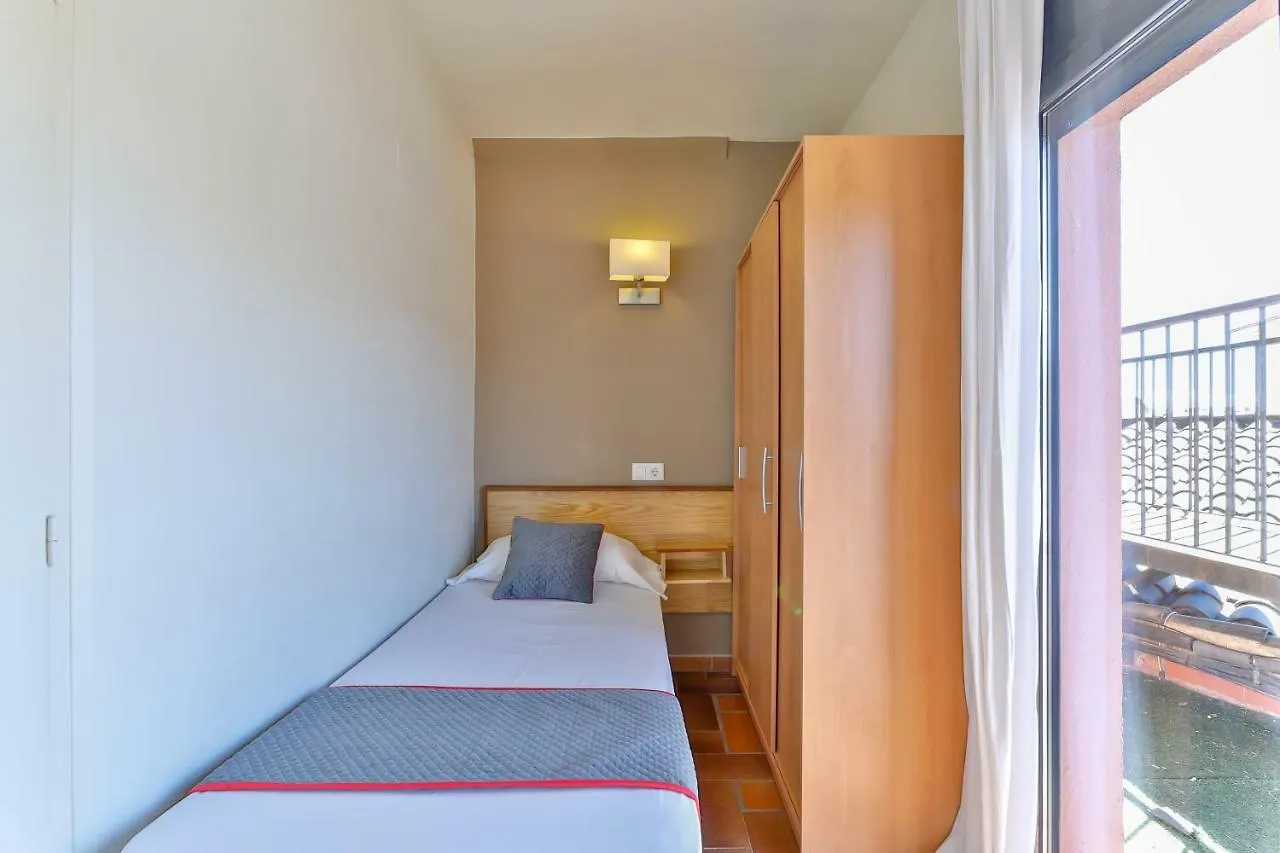 Hostal Alberana Verges Hostel