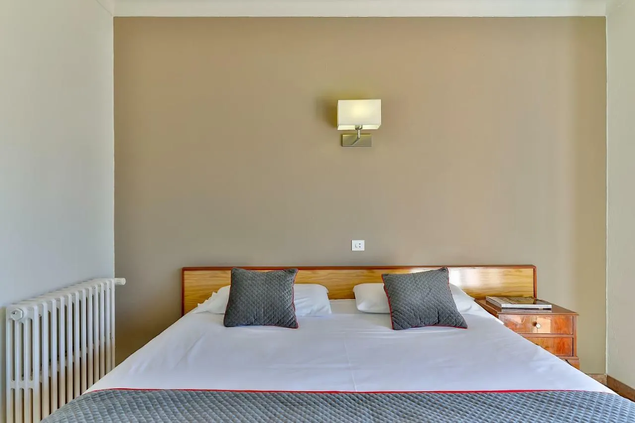 Hostal Alberana location
