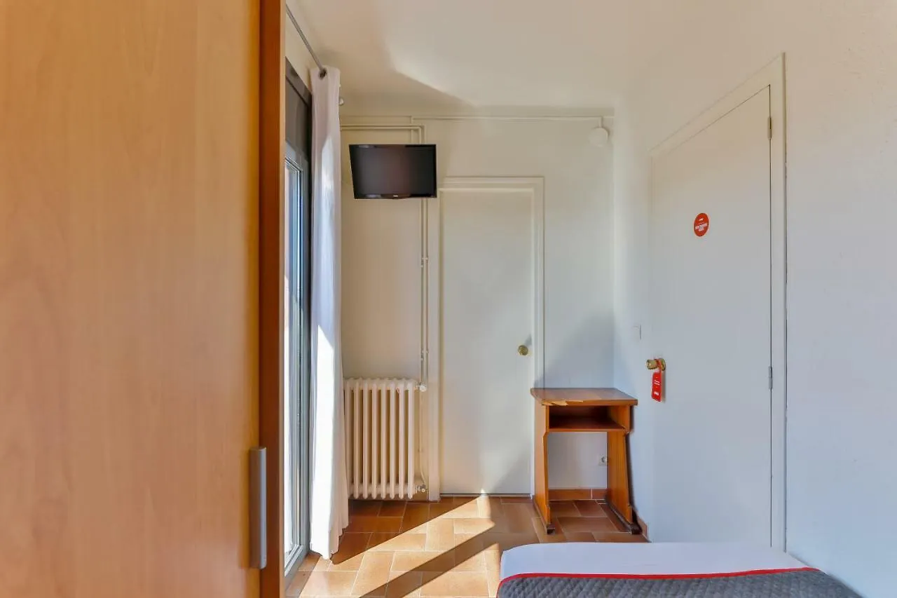 Hostal Alberana Verges Hostel